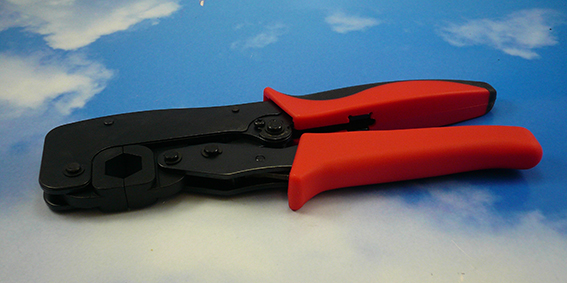 Crimp Tool for Ecoflex15, LMR600
HT-H136BR, CT-600