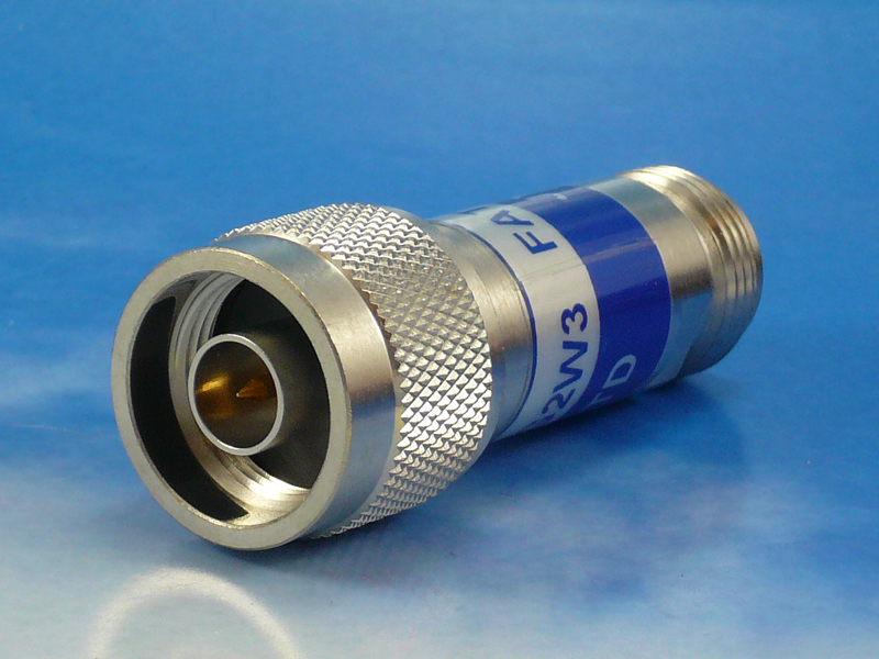 N male/female 10GHz 2W 3dB
Jyebao FAT-NM5NF5T10G2W3