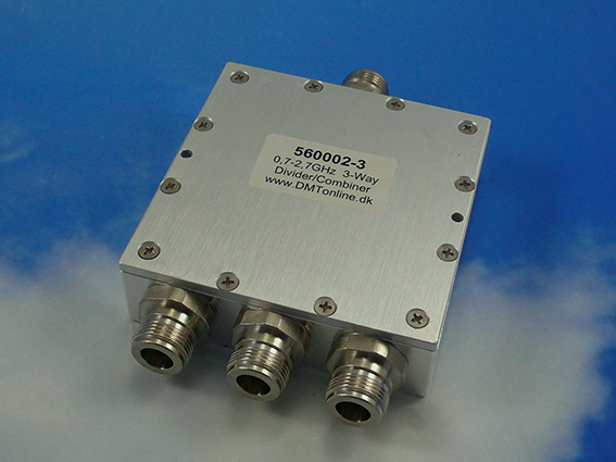 3-Way Power Divider, Combiner 0,7-2,7GHz
IP 67, 40W, N female  50ohm