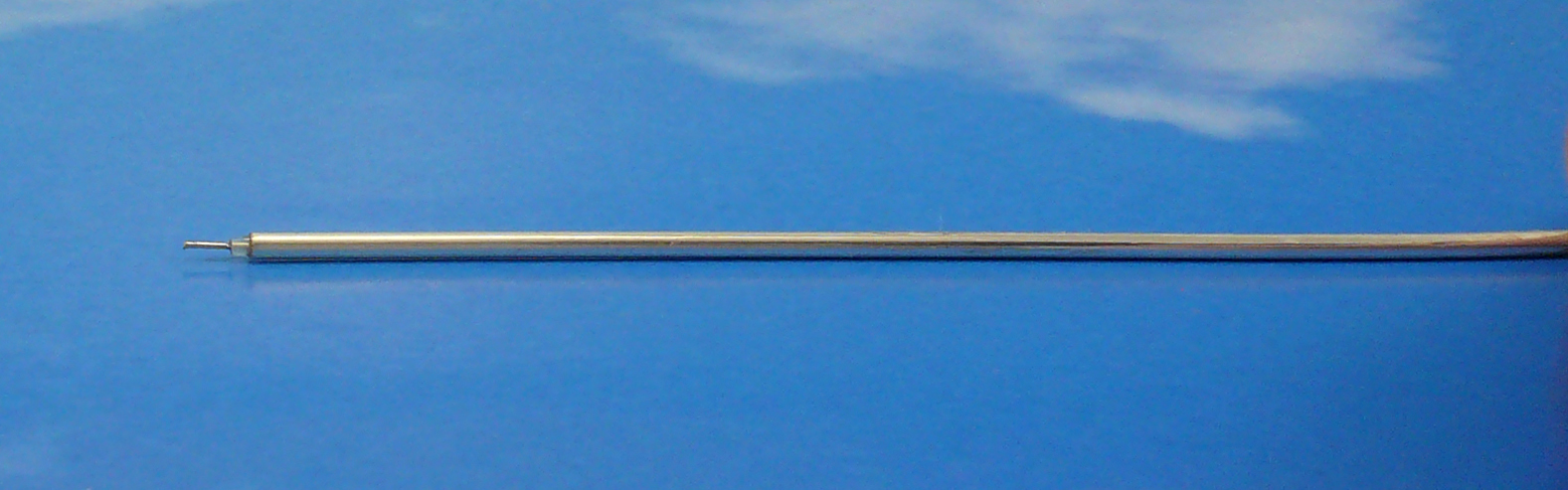 UT.085 Semi-Rigid Silver Plated Copper
*** Price for 2 m coil ***
50ohm   2,2mm Jyebao 085AG-W-P-50