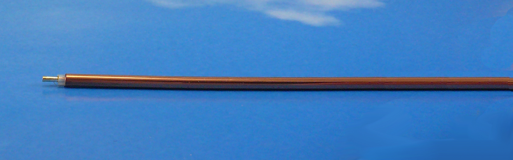 UT.125 Semi-Rigid Bare Copper
***Price for 3 m coil***
25ohm   3,175mm Jyebao 125CU-C-P-25