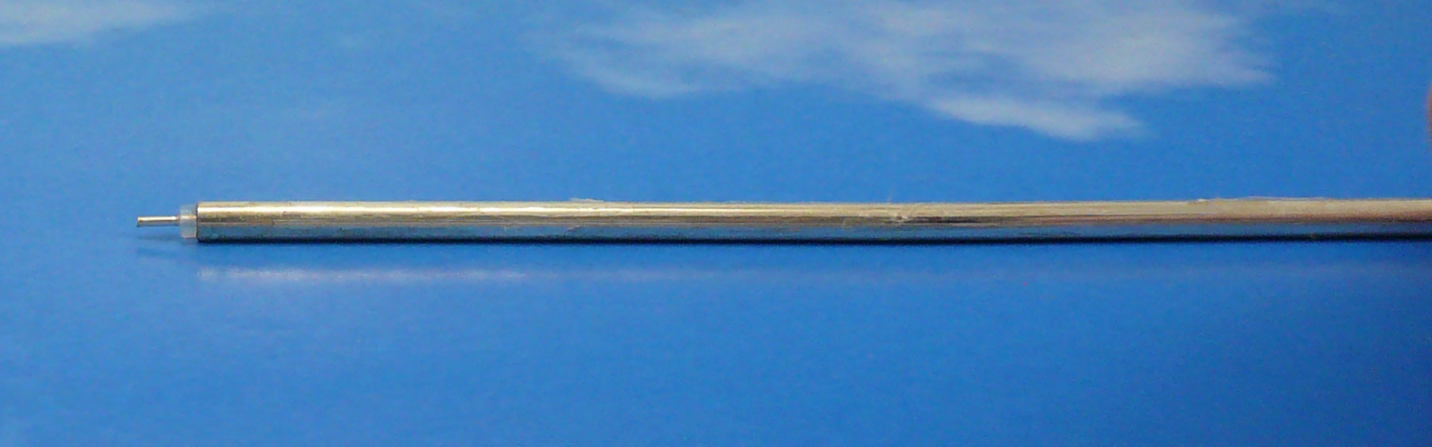 UT.141 Semi-Rigid Silver Plated Copper
***Price for 6,5 m coil***
50ohm   3,58mm Jyebao 141AG-W-P-50