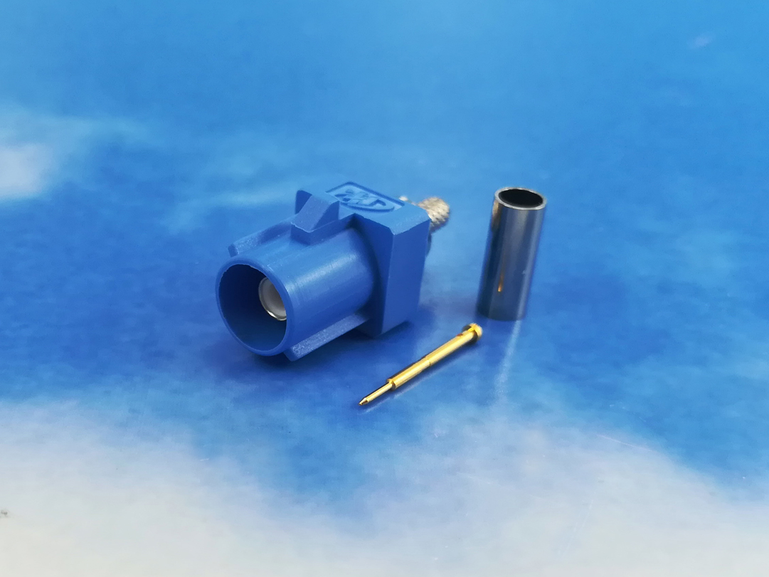 Fakra male C-code Crimp RG174/RG316
Signal Blue, Coding C, RAL 5005 GPS