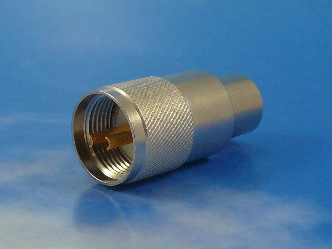 Twinax UHF male Solder for RG22
Jyebao TWUHF3100-0022