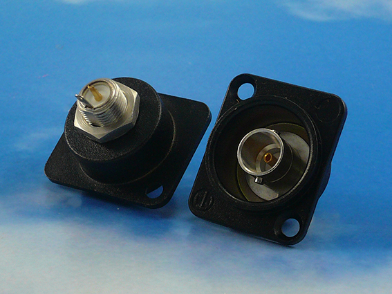 BNC Female Bulkhead 1 hole Neutrik
Hole D:22mm
Neutrik NBB75DSGB