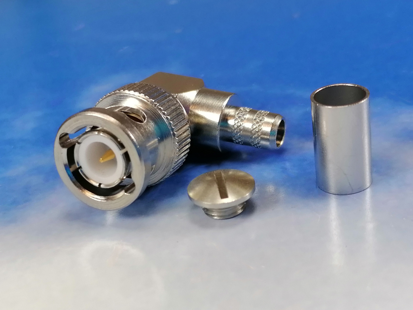 BNC Male crimp R/A for LMR240 Jyebao
Jyebao BNC3100-9L240