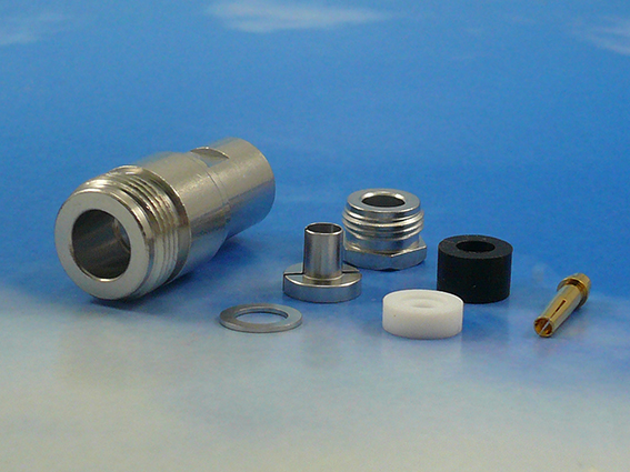 N Female Clamp/solder for RG58