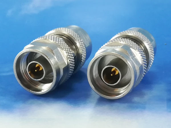 N male / male adaptor