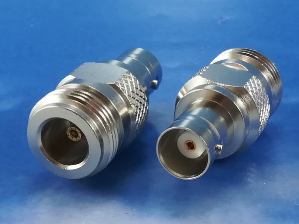 N female / BNC female adaptor