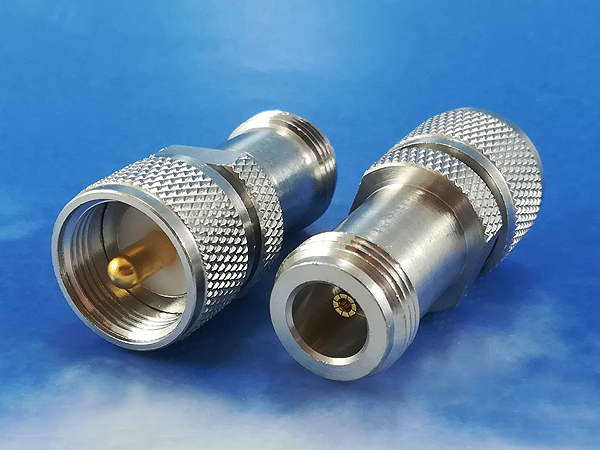 N female / UHF male adaptor