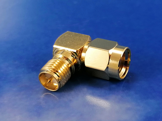 RPSMA R/A male/female adaptor