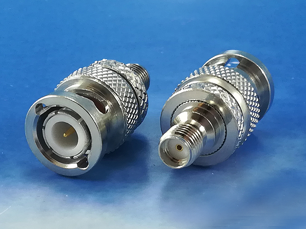 SMA female / BNC male adaptor