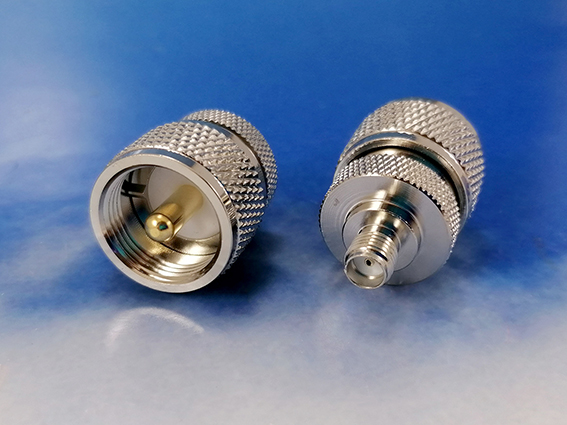 SMA female / UHF male adaptor