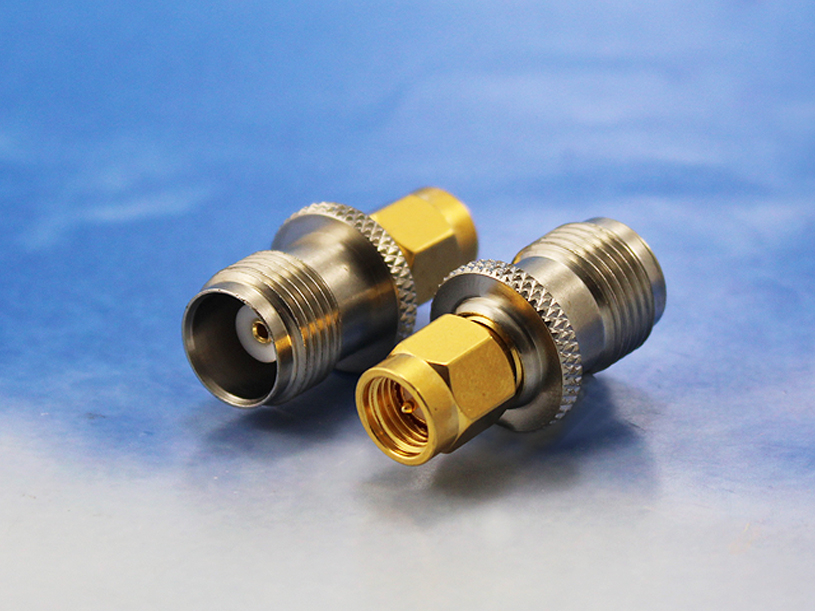 SMA male / TNC female adaptor
Jyebao AD-A3T8