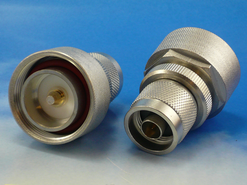 7/16" male / N male adaptor Jyebao
Jyeboa AD-N3DI3,