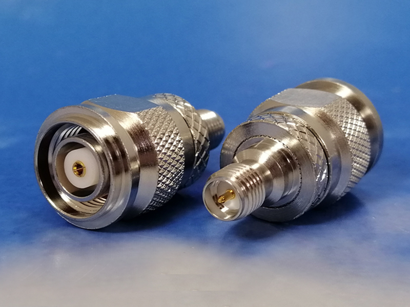 RPTNC male / RPSMA female adaptor