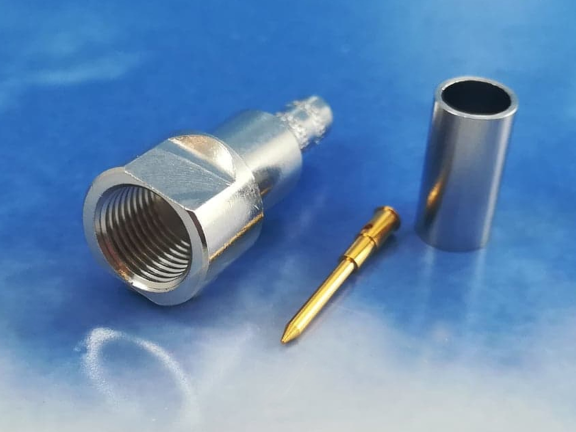 FME male crimp for LMR200