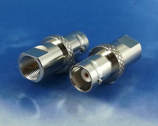 BNC female / FME Male Adaptor