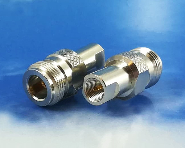 N female / FME male adaptor