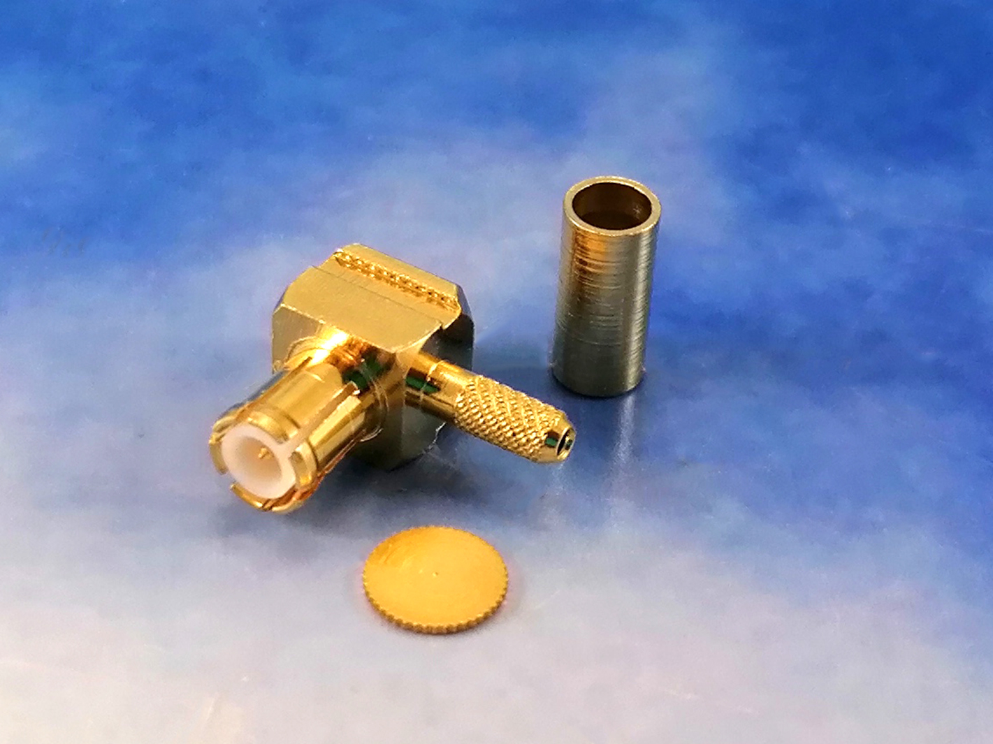 MCX male R/A crimp for RG178
MCX1C59-G178A/11