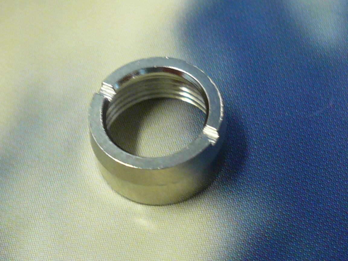 Nuts for M4 connector