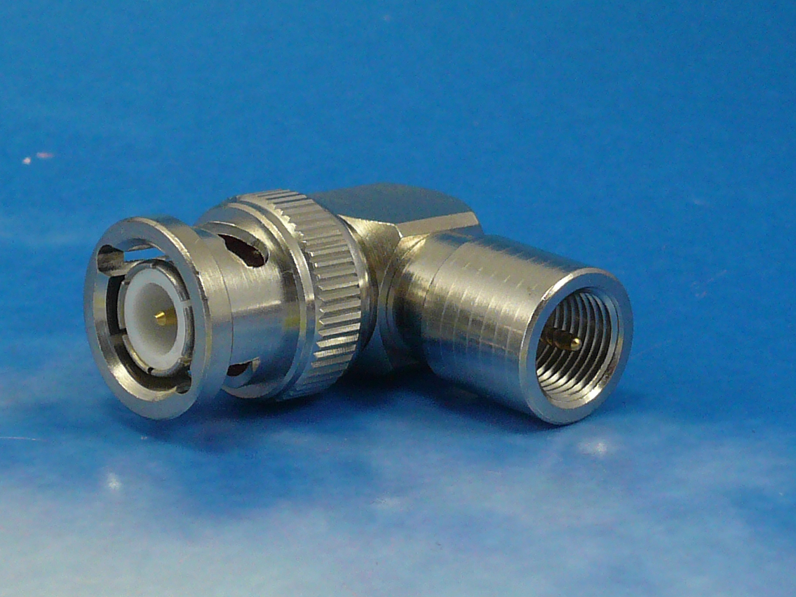 FME male/BNC male R/A adaptor Procom