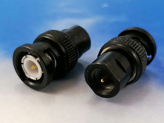 FME male/BNC male adaptor Black Procom