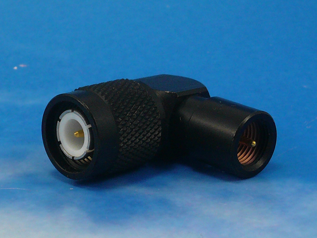 FME male/TNC male R/A adaptor Procom
Black