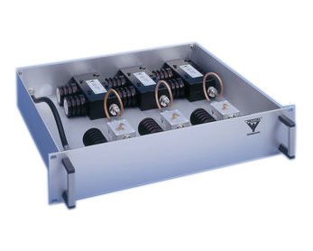 PRO-PHY150-3DI-100
3-channel hybrid combiner input power of
100W. N-female connectors.Dual isolators